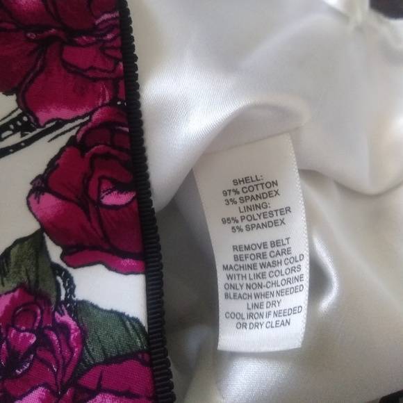 Floral pink roses belted sheath dress - Picture 4 of 7